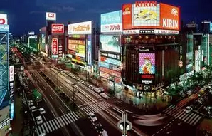 不翻臺(tái)不賺錢、不促銷沒(méi)人氣，商超餐飲7成不賺錢