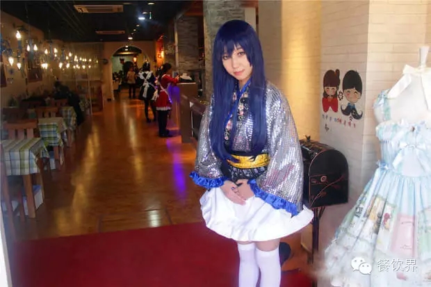 【震精】女仆咖啡館：穿越次元之門 還有“特殊”服務(wù)？