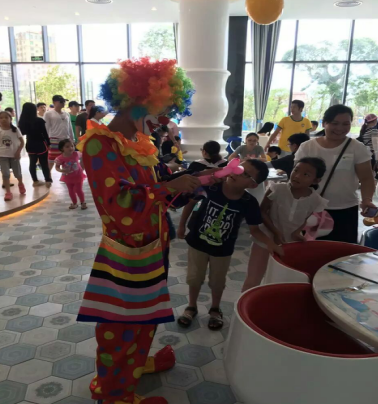 連粑粑麻麻都愛玩的兒童餐廳—小螺號，你知道嗎？
