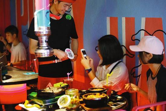 如何應(yīng)對(duì)餐飲行業(yè)“三高一低”的頑疾？|餐飲界