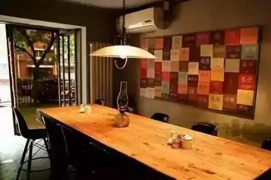 這家30平米小店排隊比海底撈還壯觀，只因做到了這四點……|餐飲界