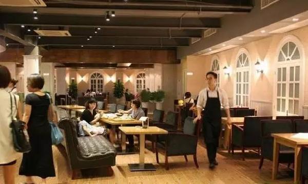 這家“潮”餐廳做到整個城市為之“瘋狂”，背后的秘密竟是這樣！|餐飲界