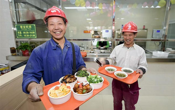 運營成本高、利潤薄，社區(qū)食堂如何擺脫生存尷尬？