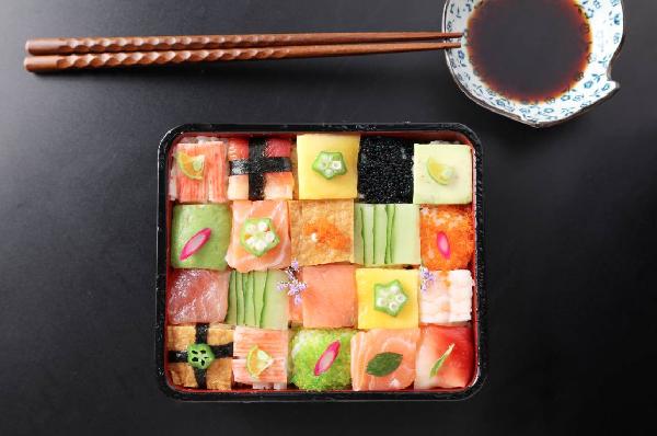 食材成本占了80%，他賠了1500萬(wàn)；最終鰻步靠一款單品爆紅|餐飲界