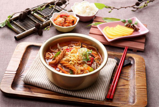 烤肉、炸雞、拌飯、芝士火鍋，難掩韓餐爛大街的真相