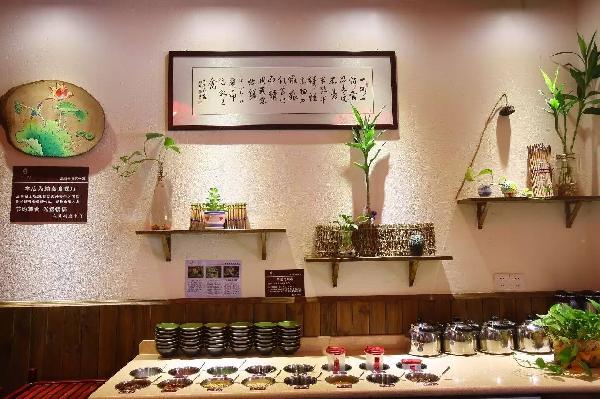 都說素食餐廳95%虧錢，這品牌卻打破了魔咒“狠賺錢”|餐飲界