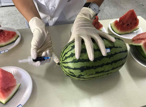 “西瓜打針”“螃蟹打針”，這些食品謠言不足信！