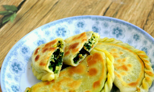 菜館吃韭菜盒子硌掉一塊牙 誰(shuí)該擔(dān)責(zé)？