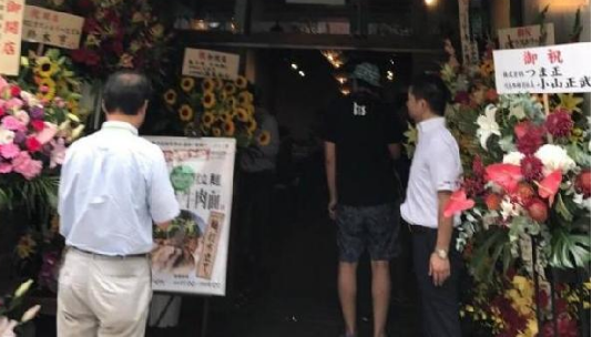 100塊一碗，蘭州拉面日本首開店排長隊，能否逆襲日本拉面？