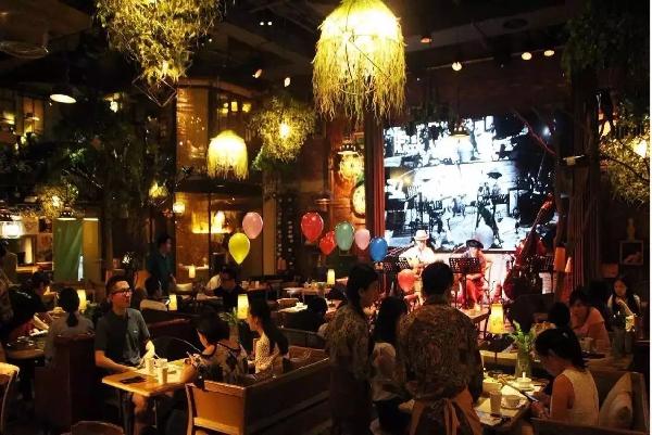想做到1000+門店，休閑正餐會(huì)是突破口嗎？|餐飲界