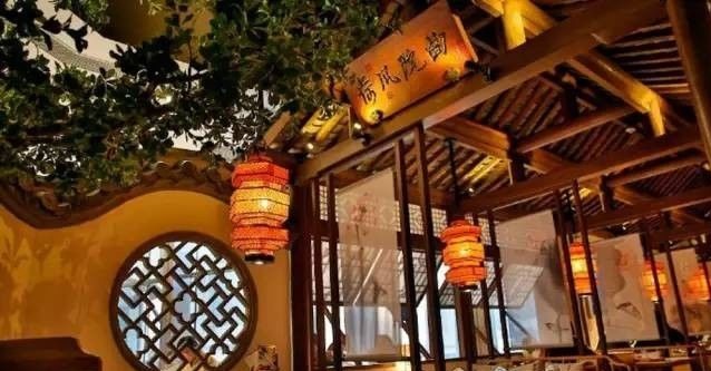 開一家火一家，杭幫菜“現(xiàn)象級”排隊背后的商業(yè)邏輯是啥？