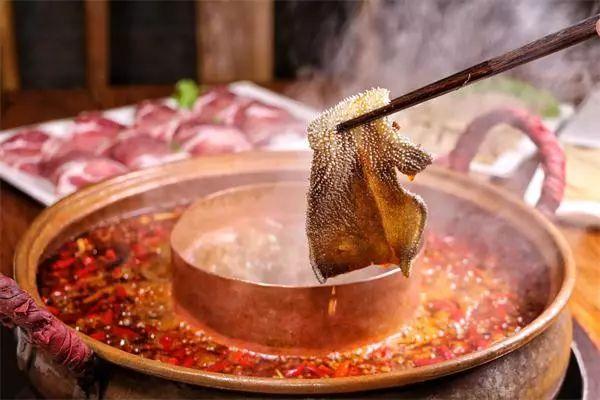 為什么進(jìn)了人潮涌動的單品一條街，我的店還是死掉了？|餐飲界