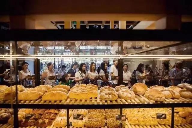 2017年獲投的35家餐飲品牌，竟有71%的客單價(jià)低于50元？為什么？|餐飲界
