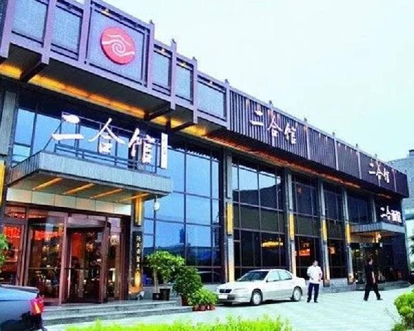 強(qiáng)悍的餐飲業(yè)“師徒制”：看看海底撈、喜家德們?nèi)绾芜M(jìn)行人才“傳幫帶”！