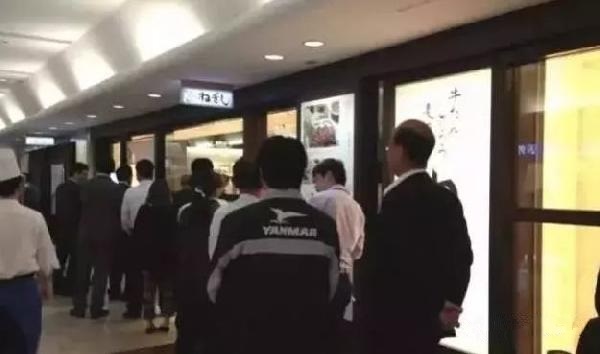 “奇葩”餐廳每平米日賣3.5萬，34年只開了34家店！