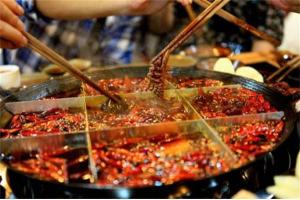 全國餐飲人都跑去學(xué)產(chǎn)品，可為什么成都鮮有餐飲大品牌？|餐飲界