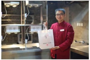 外賣領(lǐng)頭羊來了！你的店每月?lián)嗡雷?萬外賣，這家店每月100萬起！|餐飲界