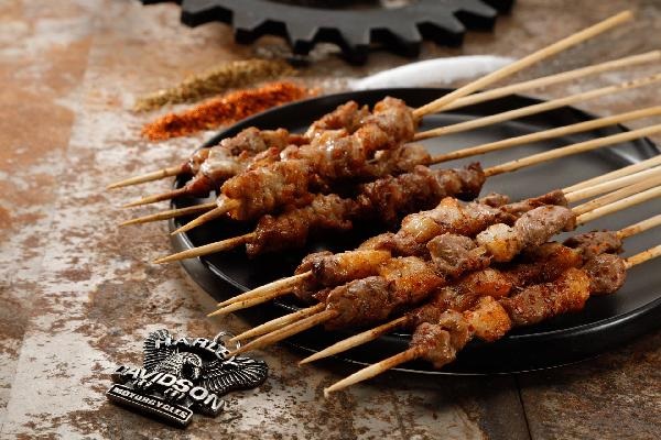 餐廳老板必須學(xué)會(huì)的4種漲價(jià)小技巧！|餐飲界