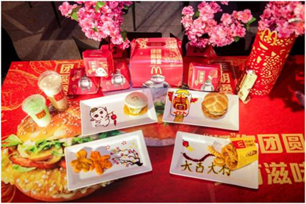 借力《捉妖記2》，麥當(dāng)勞推2018首個(gè)IP同名系列新品！|餐飲界