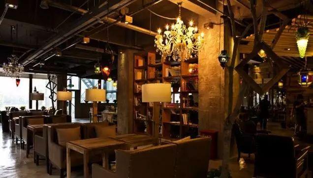 上島咖啡大敗局：從3千多家門店到一無所有，咖啡加盟坑了多少人？