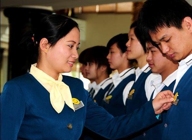 “小女孩”是做不好領班的！如何做一個優(yōu)秀的餐廳領班？