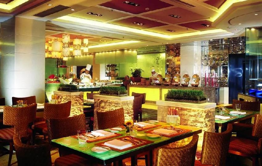 夏季是食品衛(wèi)生問題的高發(fā)期，您的餐廳衛(wèi)生管理制度健全嗎？