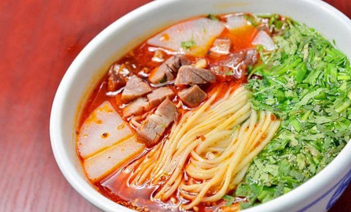 小吃物種大變革：這還是你認(rèn)識(shí)的蘭州拉面嗎？