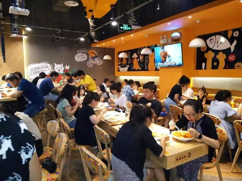 小龍坎巴奴等川渝鍋市場被占僅剩13％，兇手是誰？