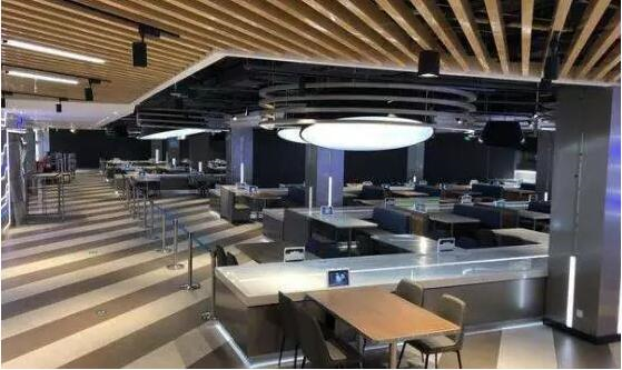 無(wú)人餐廳喜憂參半，要成還得看“暖科技”？|餐飲界