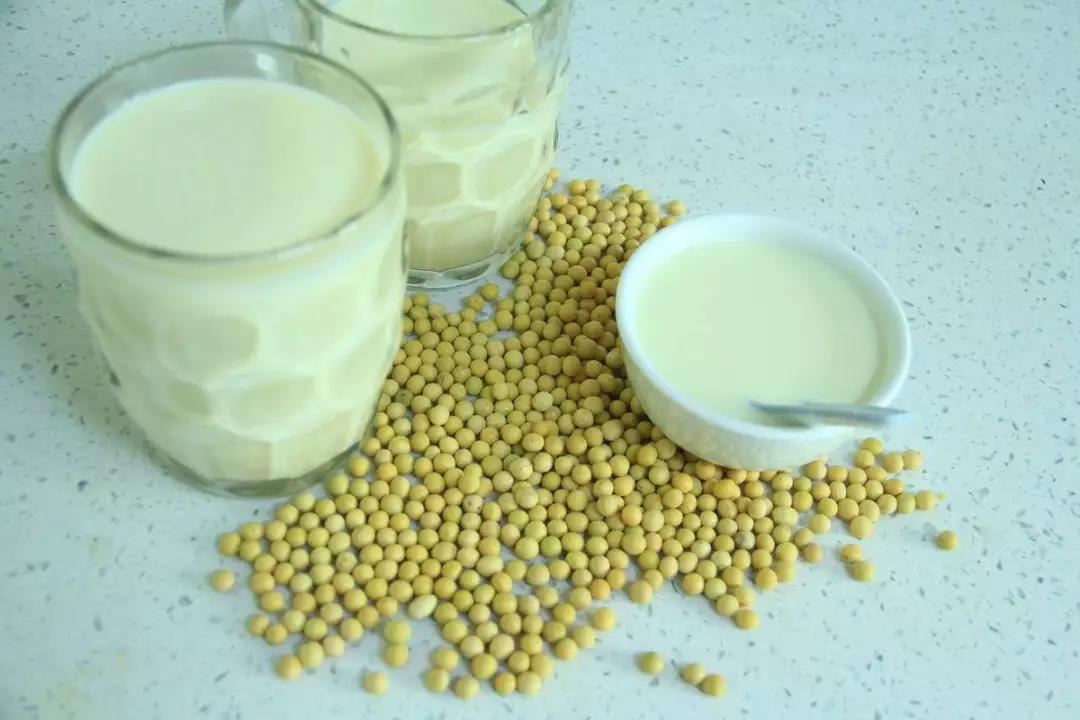新消費(fèi)下的國(guó)民飲料“豆?jié){”：有多深的低谷，就有多大的機(jī)會(huì)|餐飲界