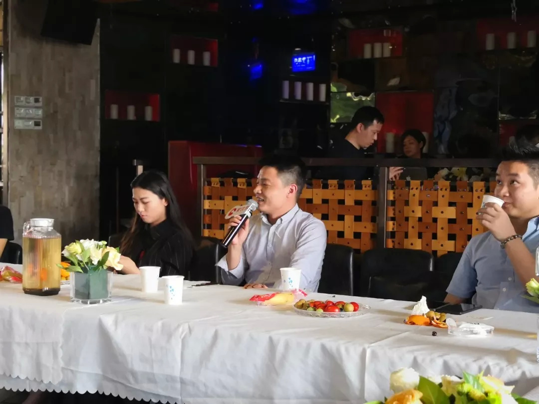 跨界思維：如何低成本跨界做營(yíng)銷？| 餐創(chuàng)營(yíng)分享精華