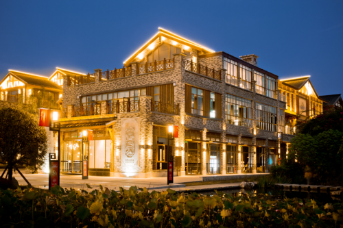 金鰭的秘密（上）：憑什么這家自助餐廳開業(yè)僅半月就能在遂寧排名第一？