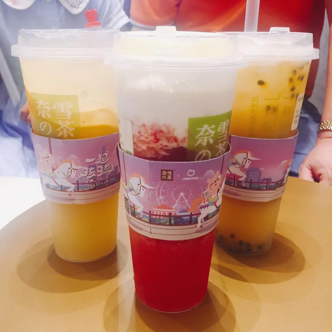 奈雪完成近億美金新融資；西貝因茶位費(fèi)遭投訴；上海一男子因吃河豚成植物人