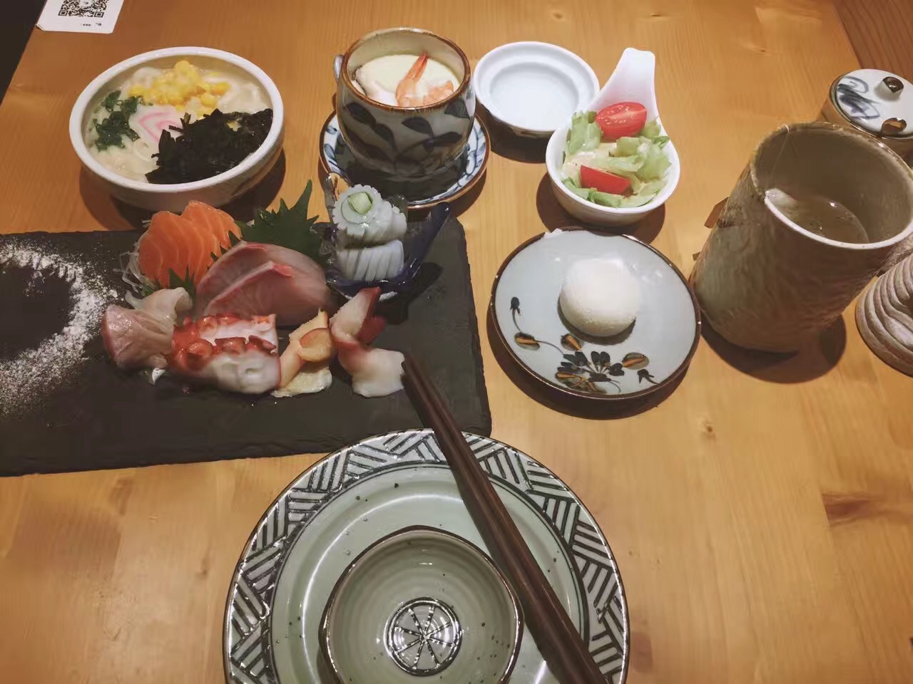 餐飲大事件234期 |小龍蝦被吃出1572項專利，智能剝蝦機一分鐘可剝1000只蝦|餐飲界