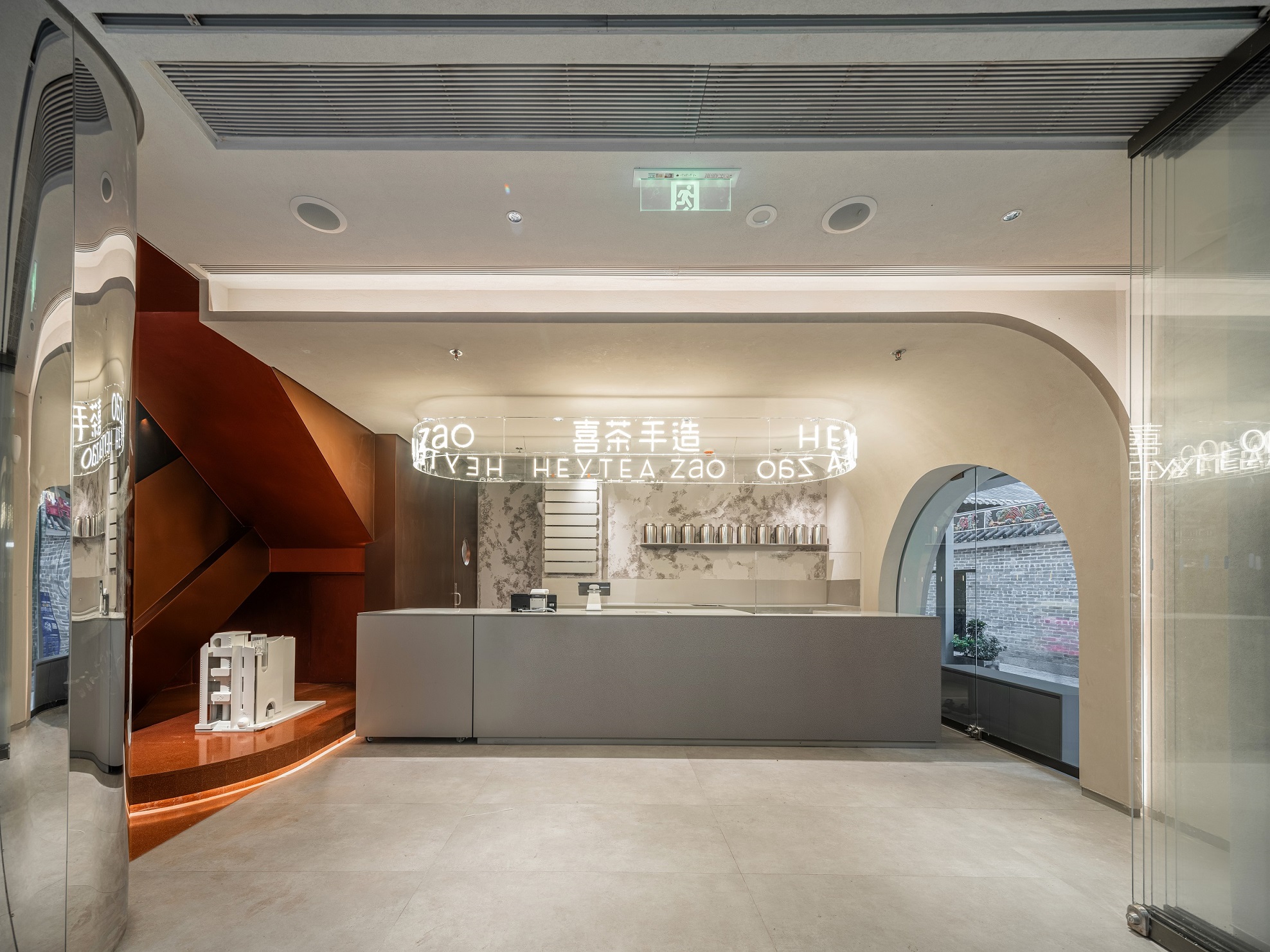 重新定義靈感茶飲空間，喜茶全球首家手造店落戶深圳南頭古城！|餐飲界
