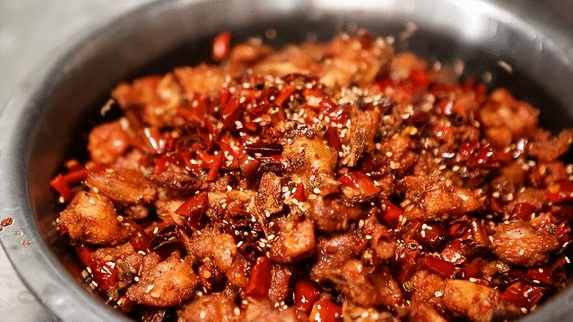 沒有火鍋和串串，川菜還能風光起來嗎？｜案例