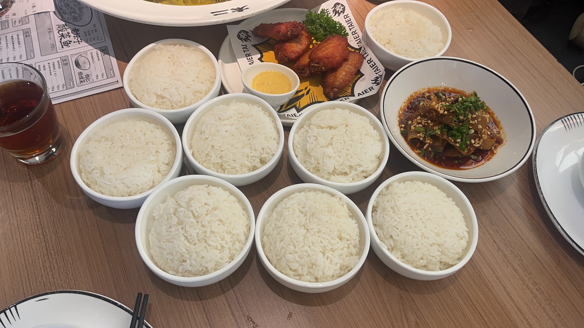 靠一碗米飯破局，底層邏輯是什么？