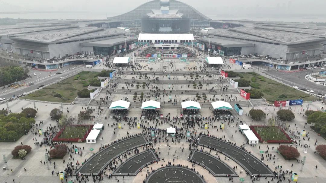 全新升級、助力贏戰(zhàn)2024，這場食材大展3月與您相約在春暖花開的武漢！