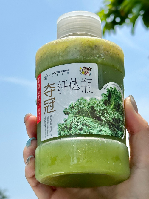 喜茶奪冠纖體瓶多地售罄，上新至今累計售出超160萬杯