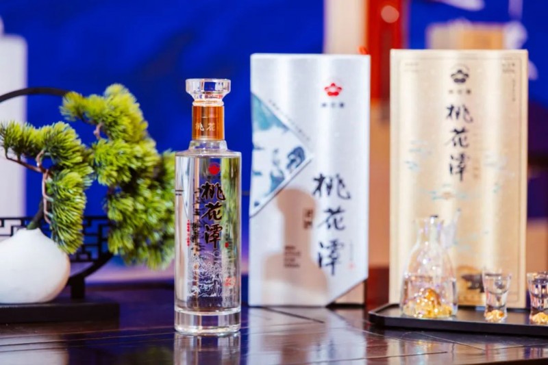 在桃花潭酒春游定制展，匯通達(dá)幫酒商鏈接“桃花運(yùn)”