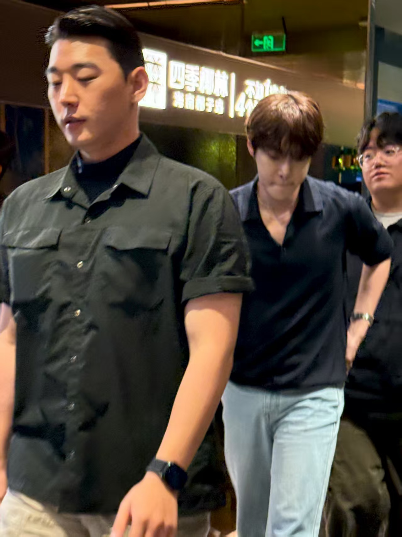 粉絲與偶像的 “雙向奔赴”：NCT金道英追隨粉絲推薦，打卡四季椰林椰子雞